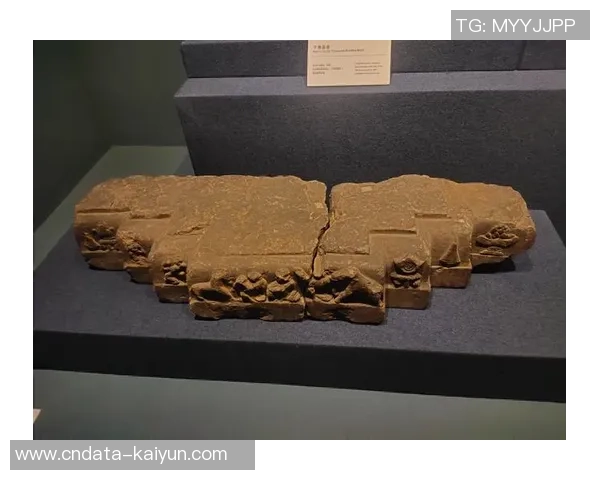 朱荣振的艺术之路：从传统到现代的跨越与探索